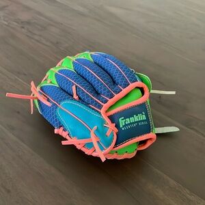 Franklin Meshtwl Kids baseball mitt size 9.5”